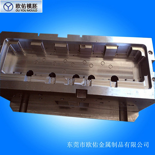 標準模胚生產(chǎn)